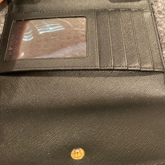 Kate spade wristlet - Picture 6 of 8